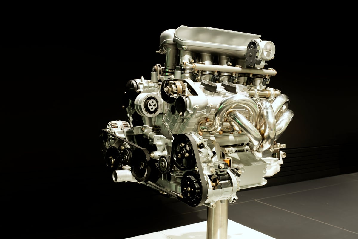 High-performance V8 engine